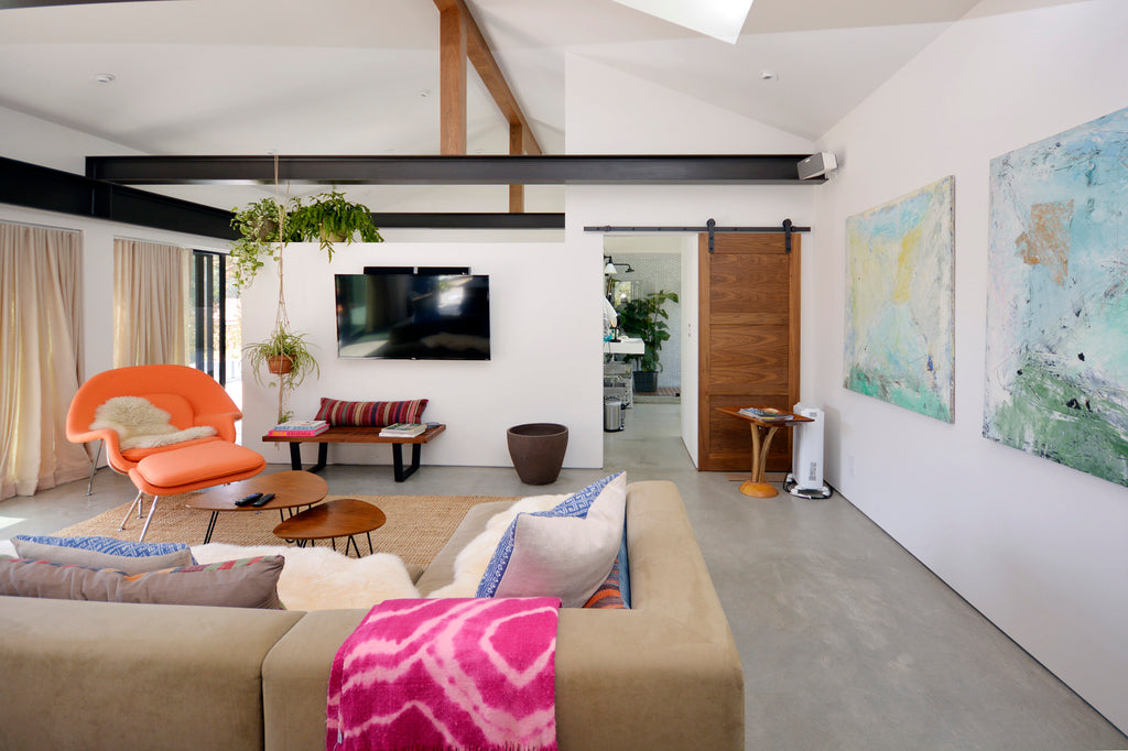 Mid Century - MID2022