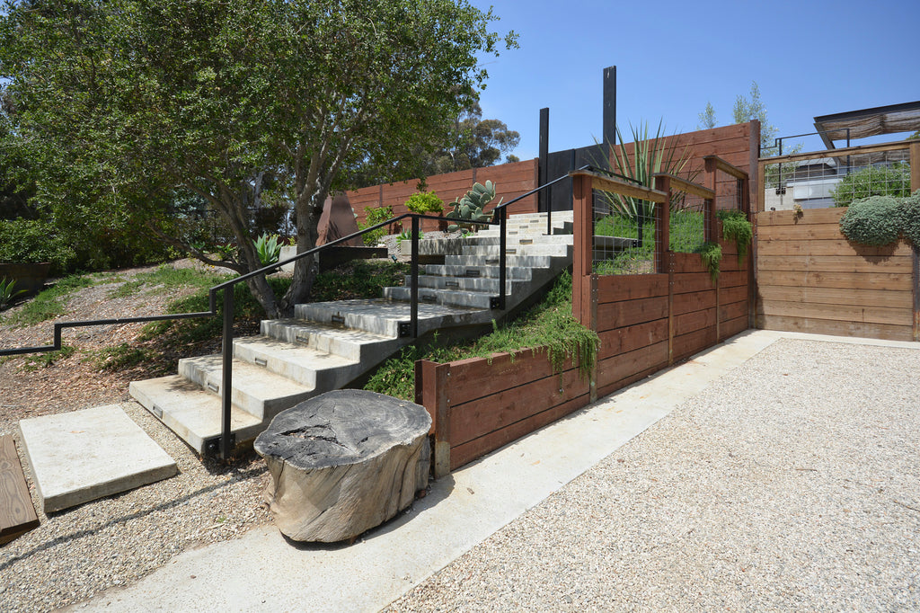 Mid Century - MID2022