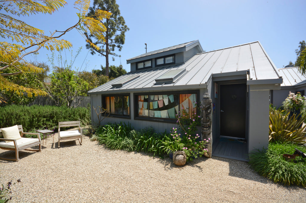 Mid Century - MID2022