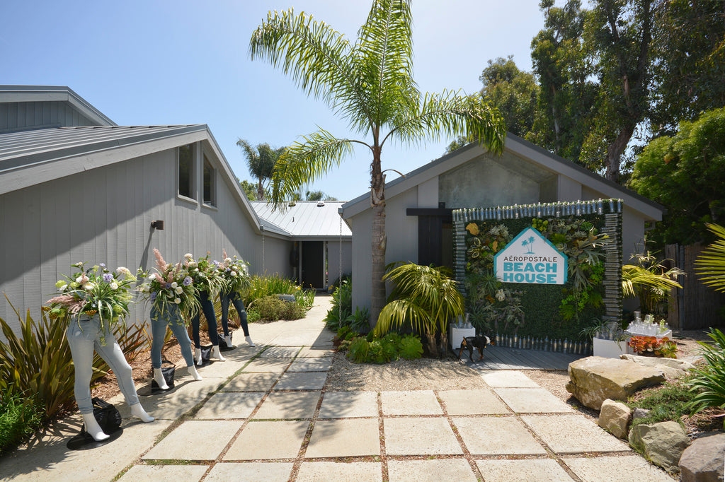 Mid Century - MID2022