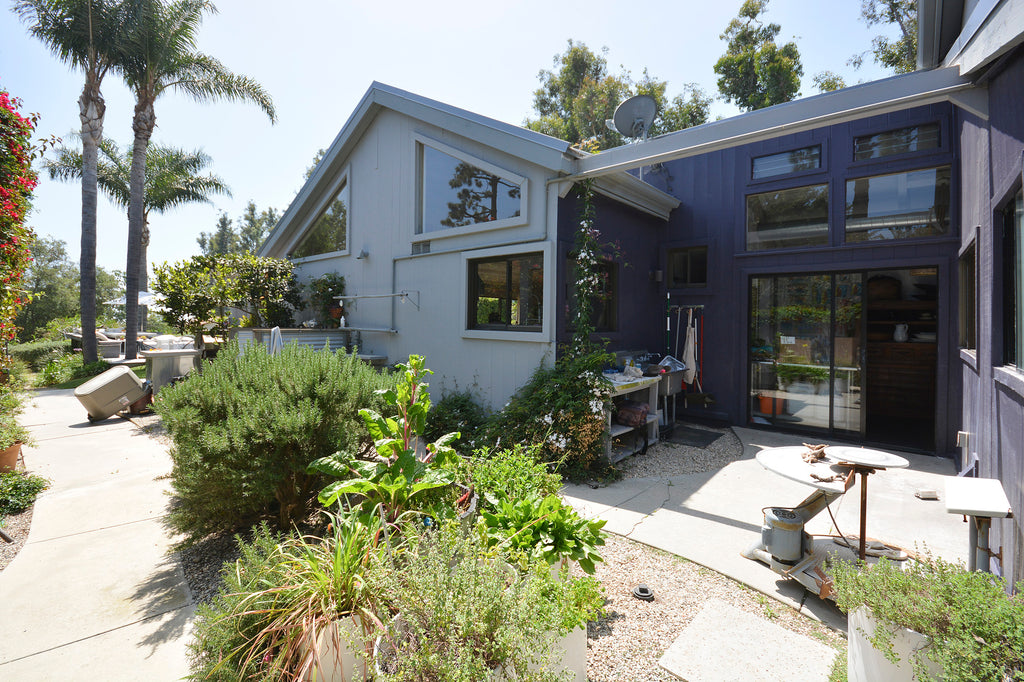 Mid Century - MID2022