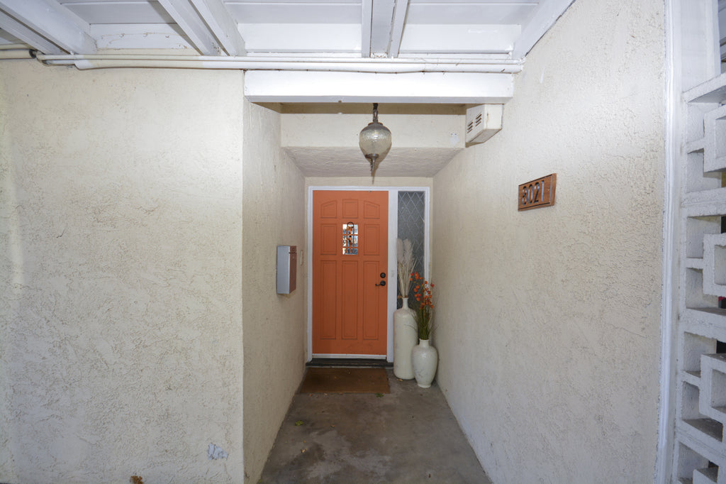 Mid Century - MID2042