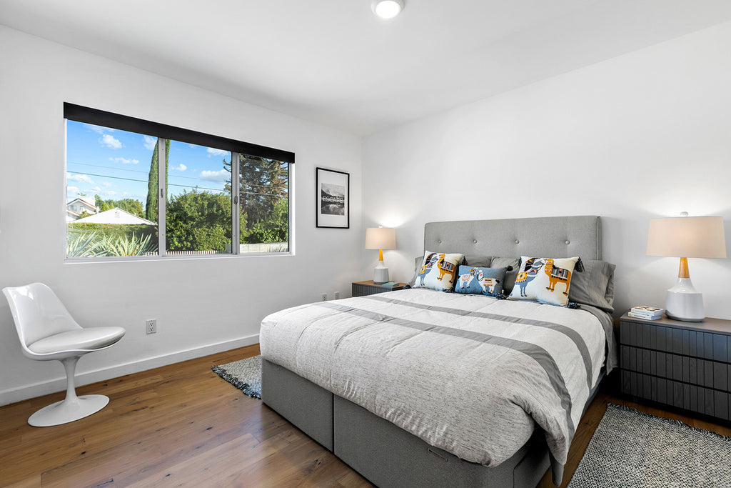 Mid Century - MID2043