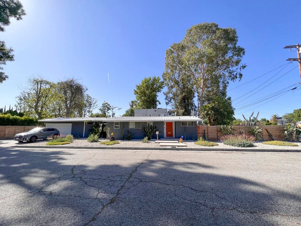 Mid Century - MID2070