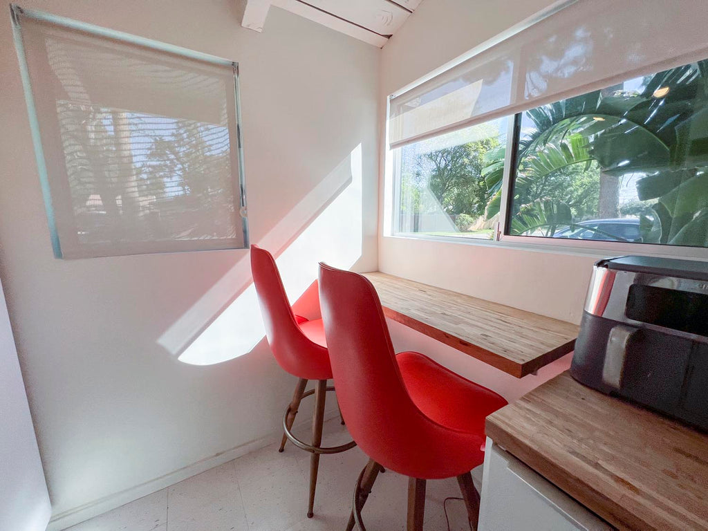 Mid Century - MID2070