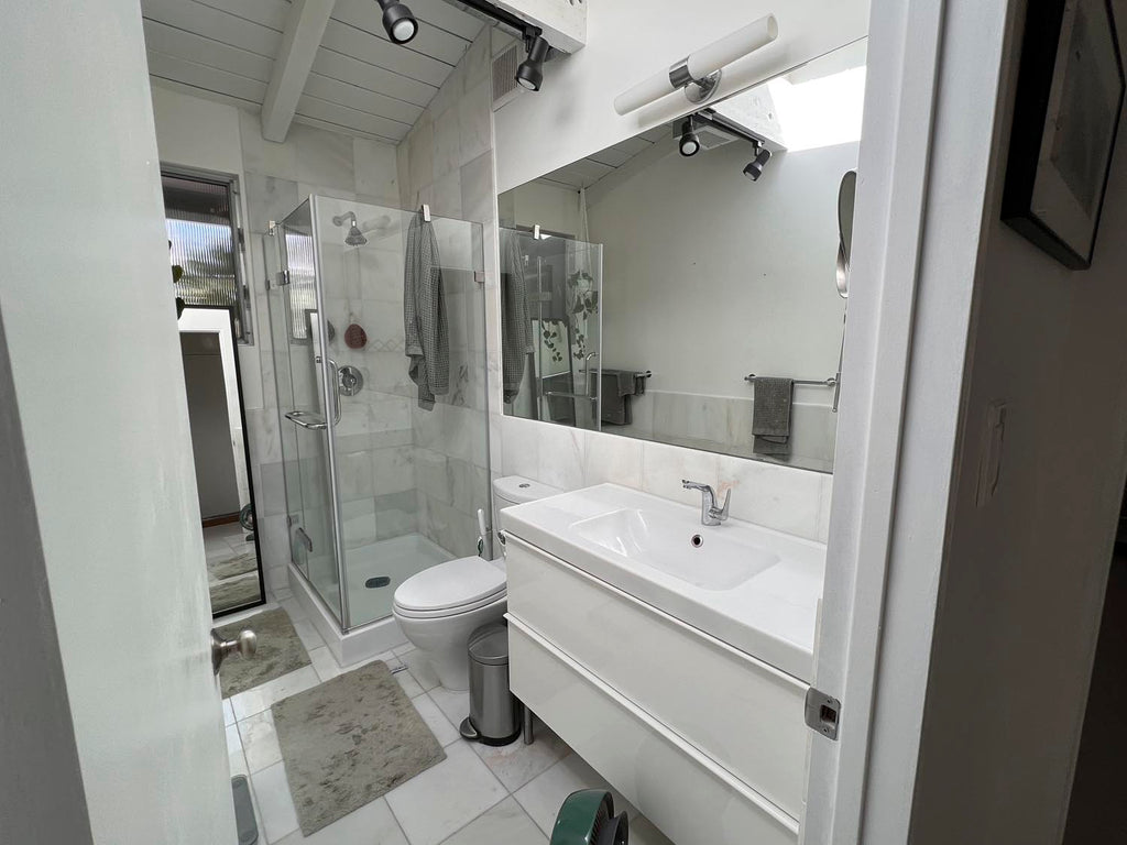 Mid Century - MID2070