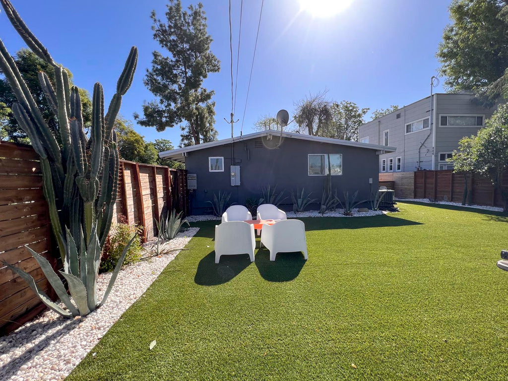 Mid Century - MID2070