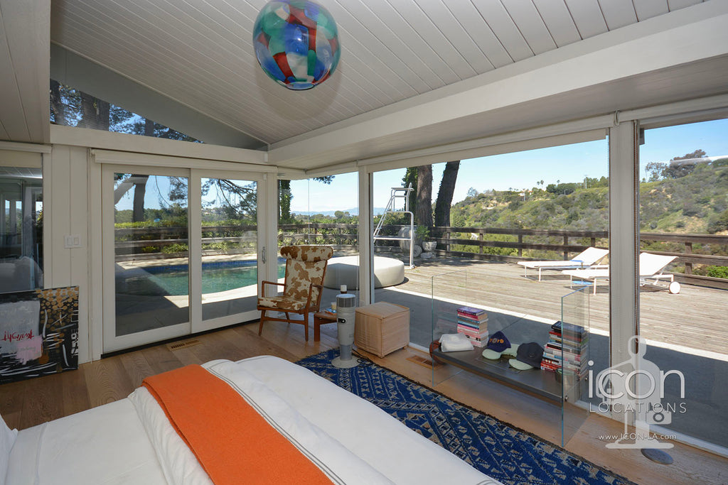Mid Century - MID2071