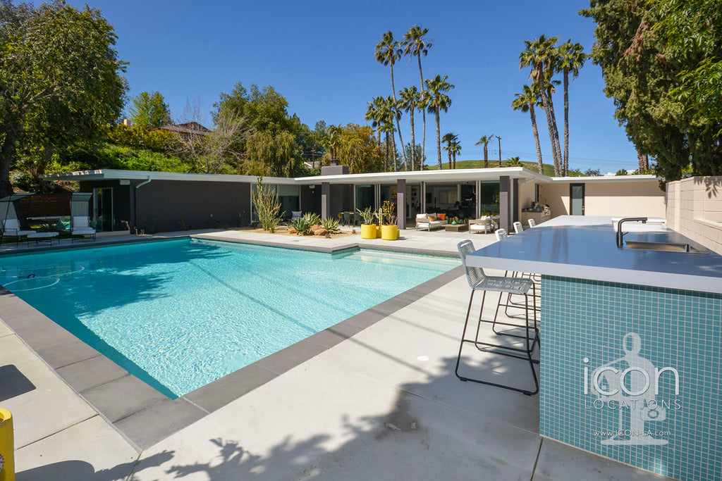 Mid Century - MID2072