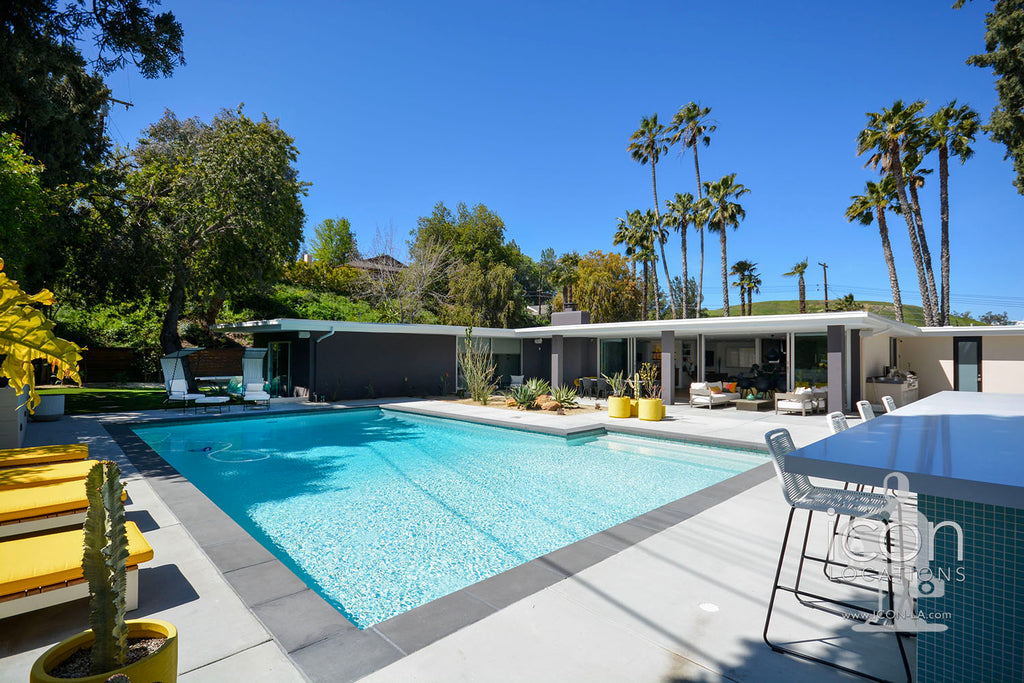 Mid Century - MID2072