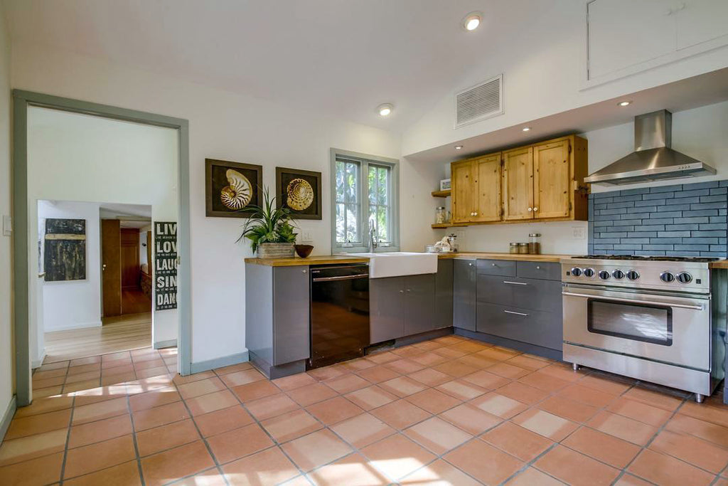 Ranch House - RA3084