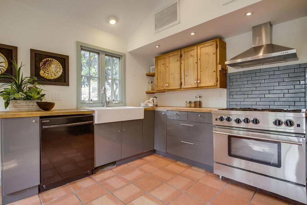 Ranch House - RA3084