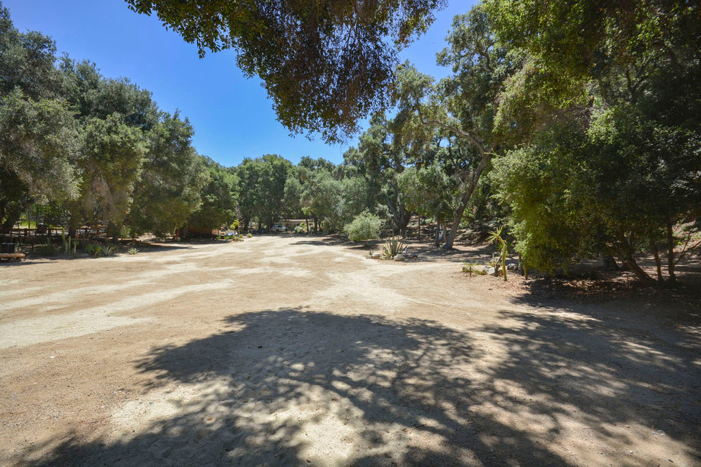 Ranch Art House - RA3146