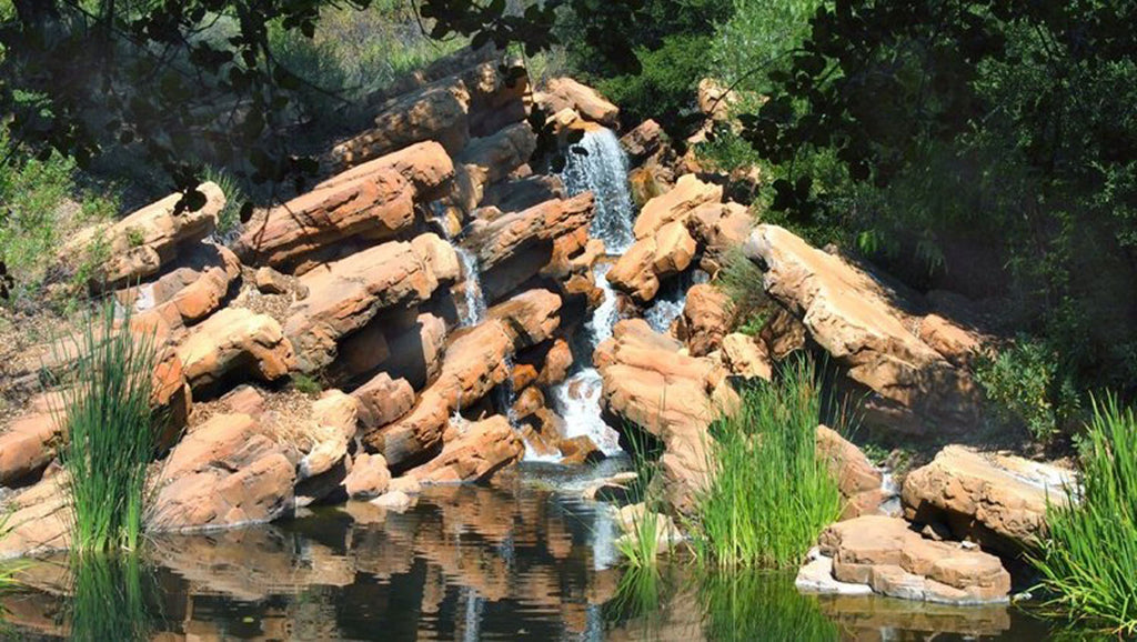 RA3155-5_Lake, Pond, Pool, Fishing Hole