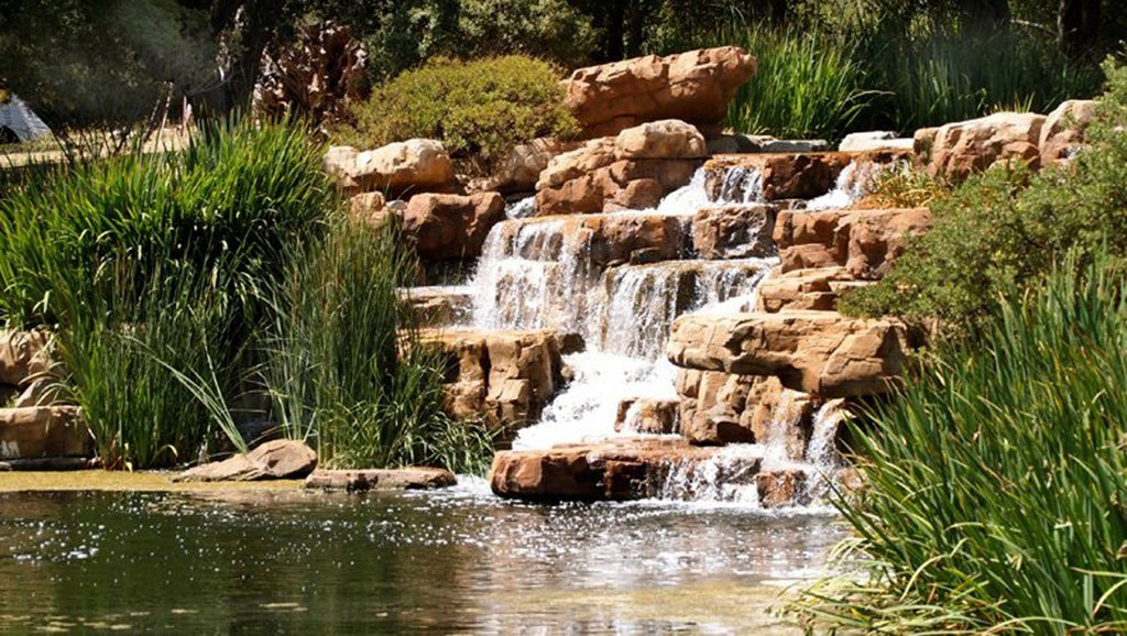 RA3155-5_Lake, Pond, Pool, Fishing Hole