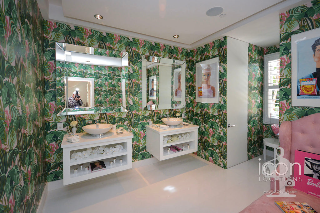 Modern Traditional - TRAD2101