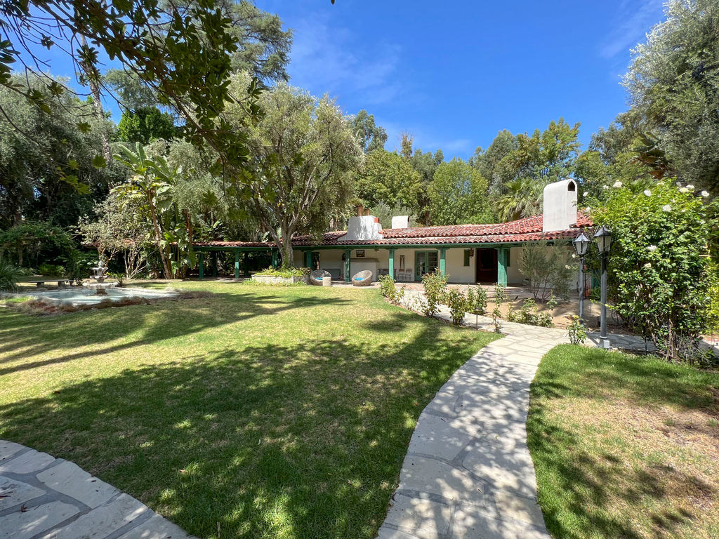 Mediterranean Ranch Villa - VILLA2129