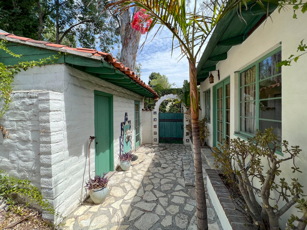 Mediterranean Ranch Villa - VILLA2129